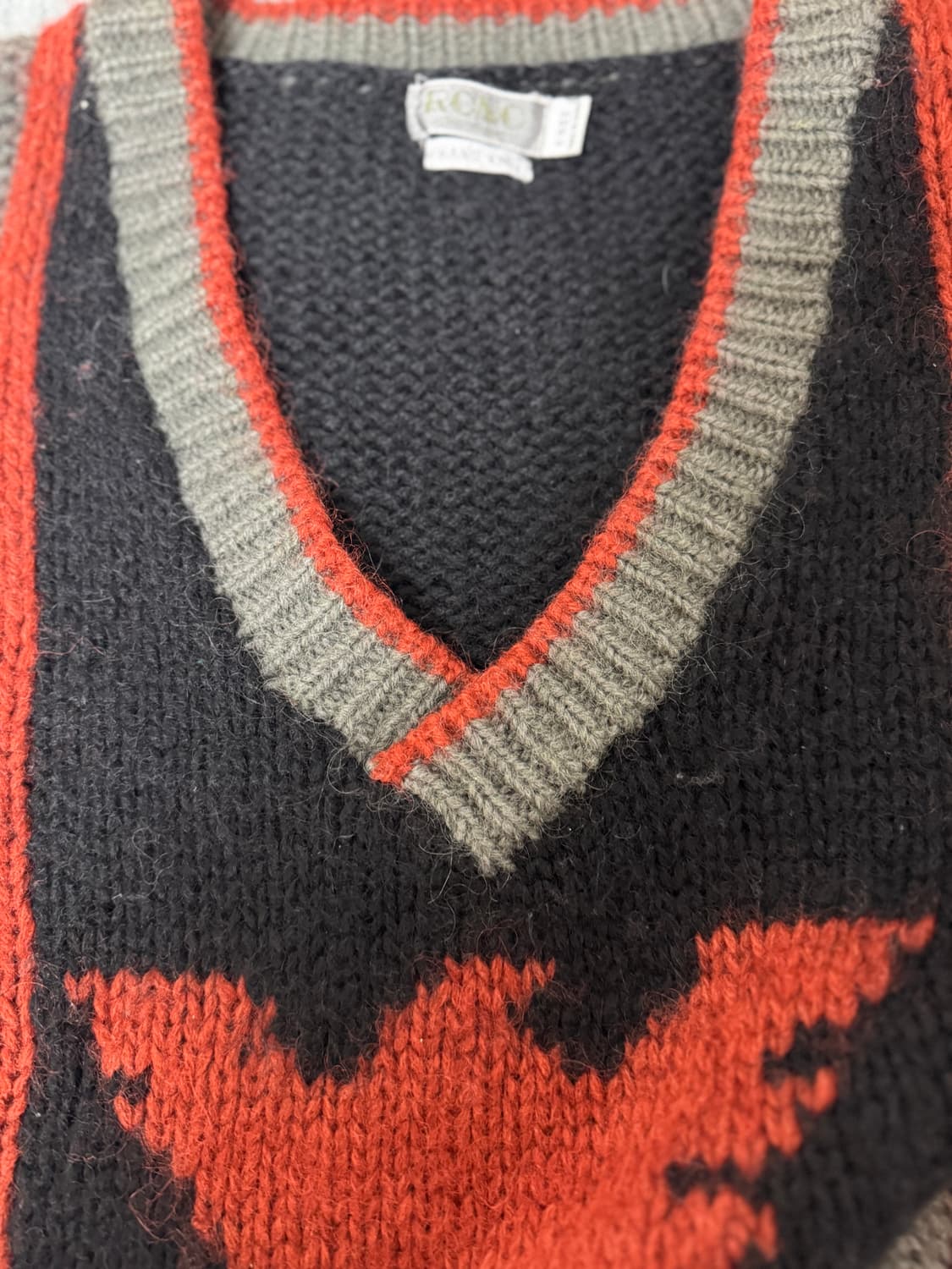 울 92% 한국제조 수작업 크롭 남성 니트 상품이미지5