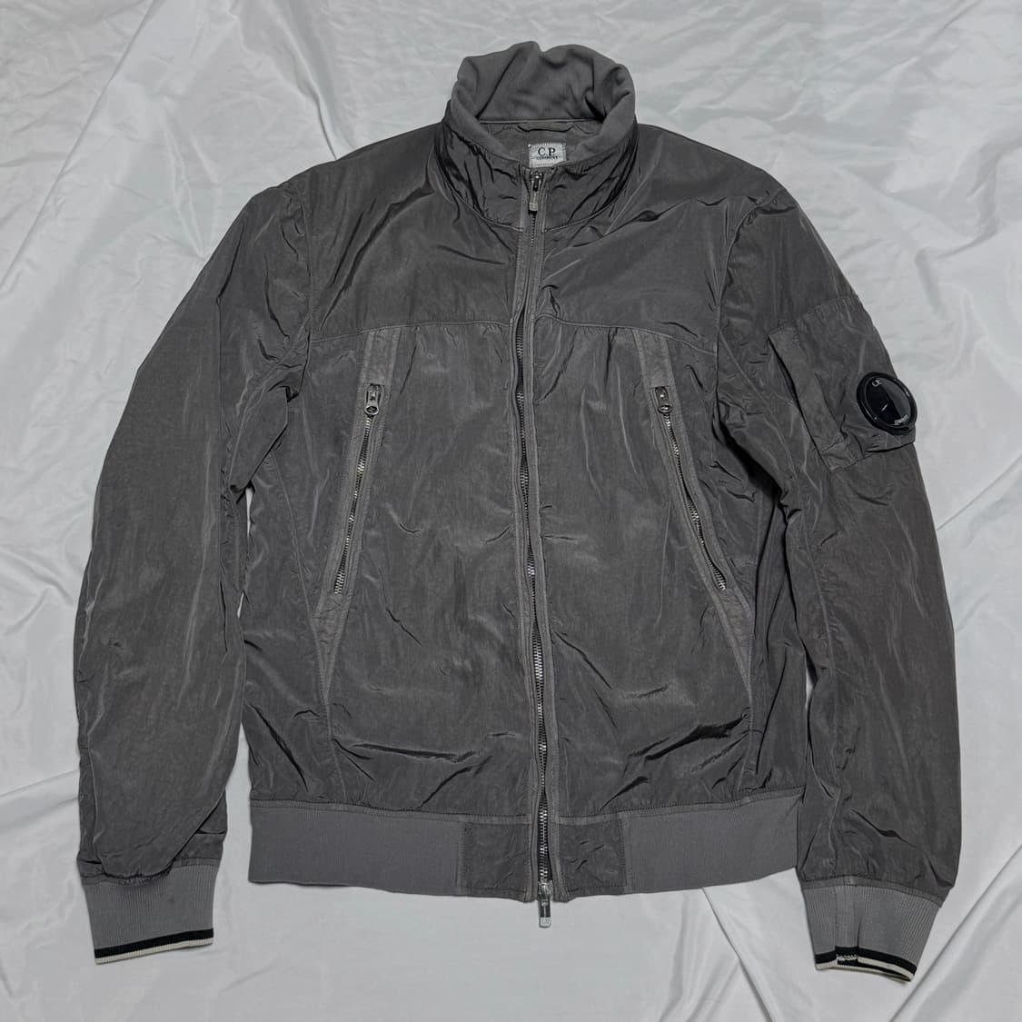 CP컴퍼니 렌즈 와펜 크롬 봄버 자켓 95 상품이미지1