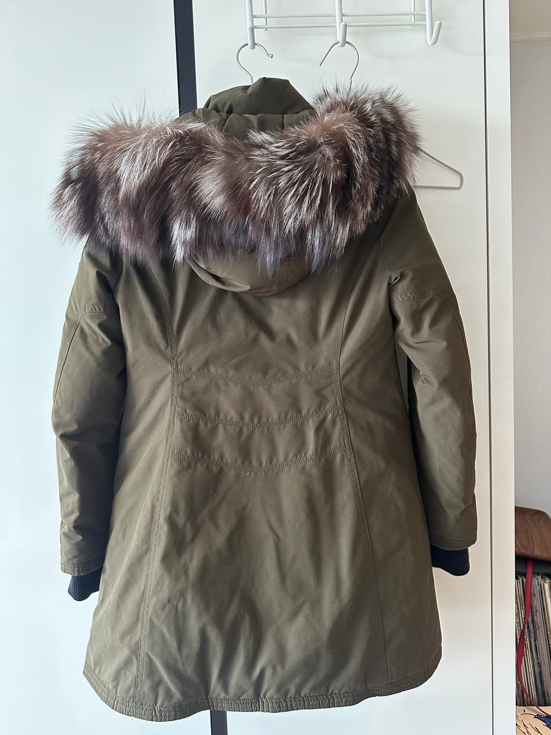 EGOIST 카키 퍼 패딩 66 상품이미지3