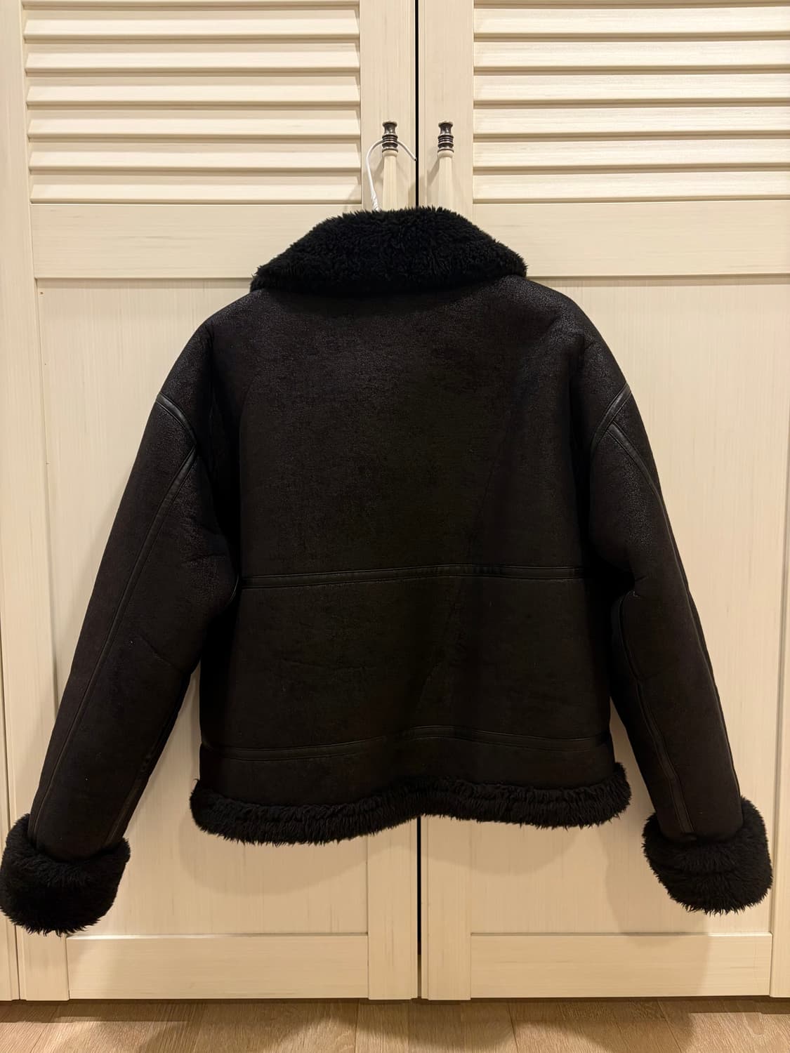 어텀 무스탕 자켓 블랙 상품이미지2