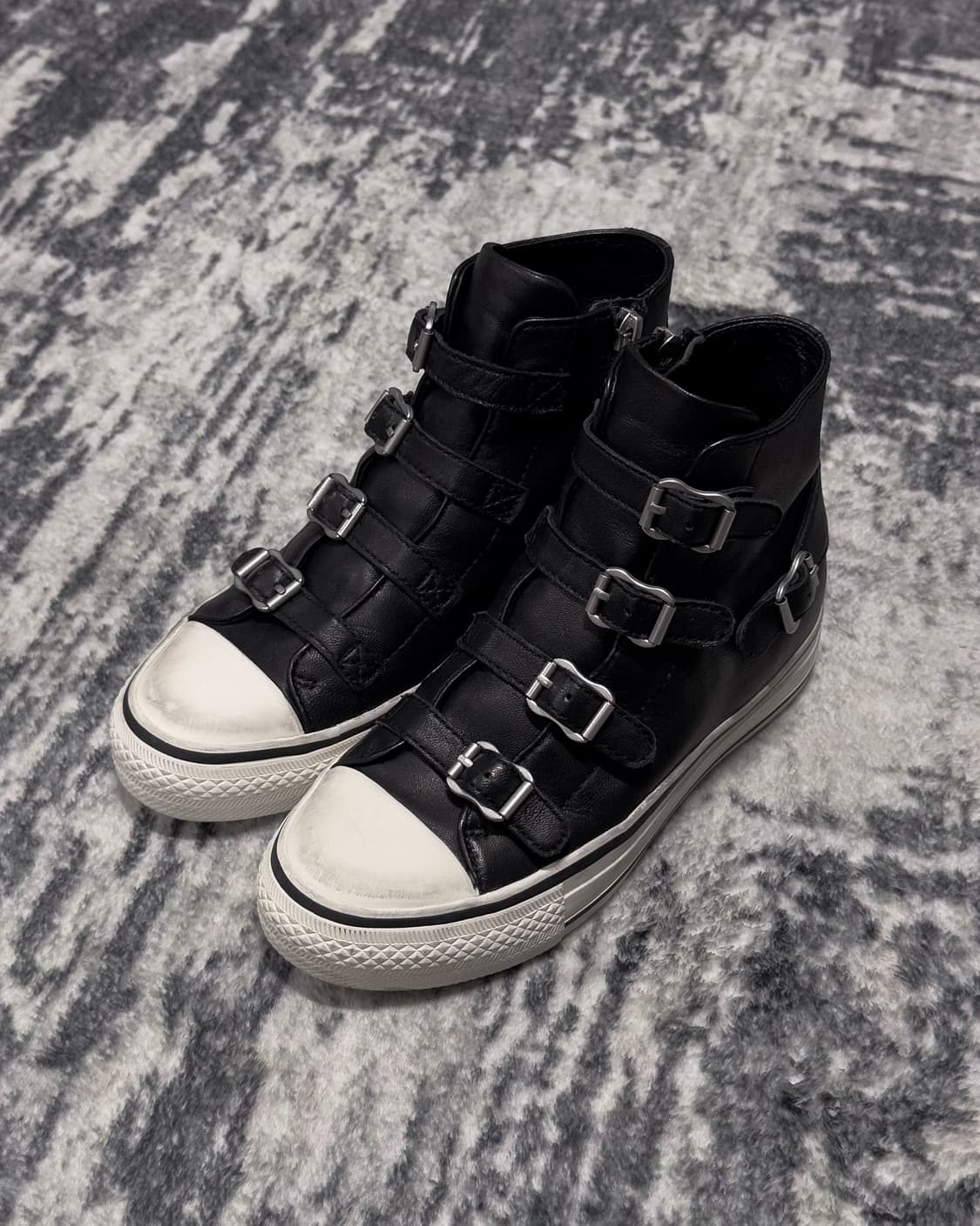 {Ash} Multi-Buckle Zip Leather Sneakers  상품이미지1
