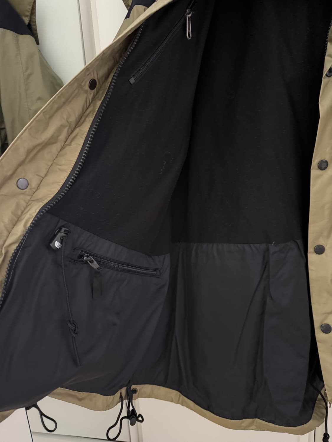 노스페이스 바람막이 105사이즈 상품이미지2