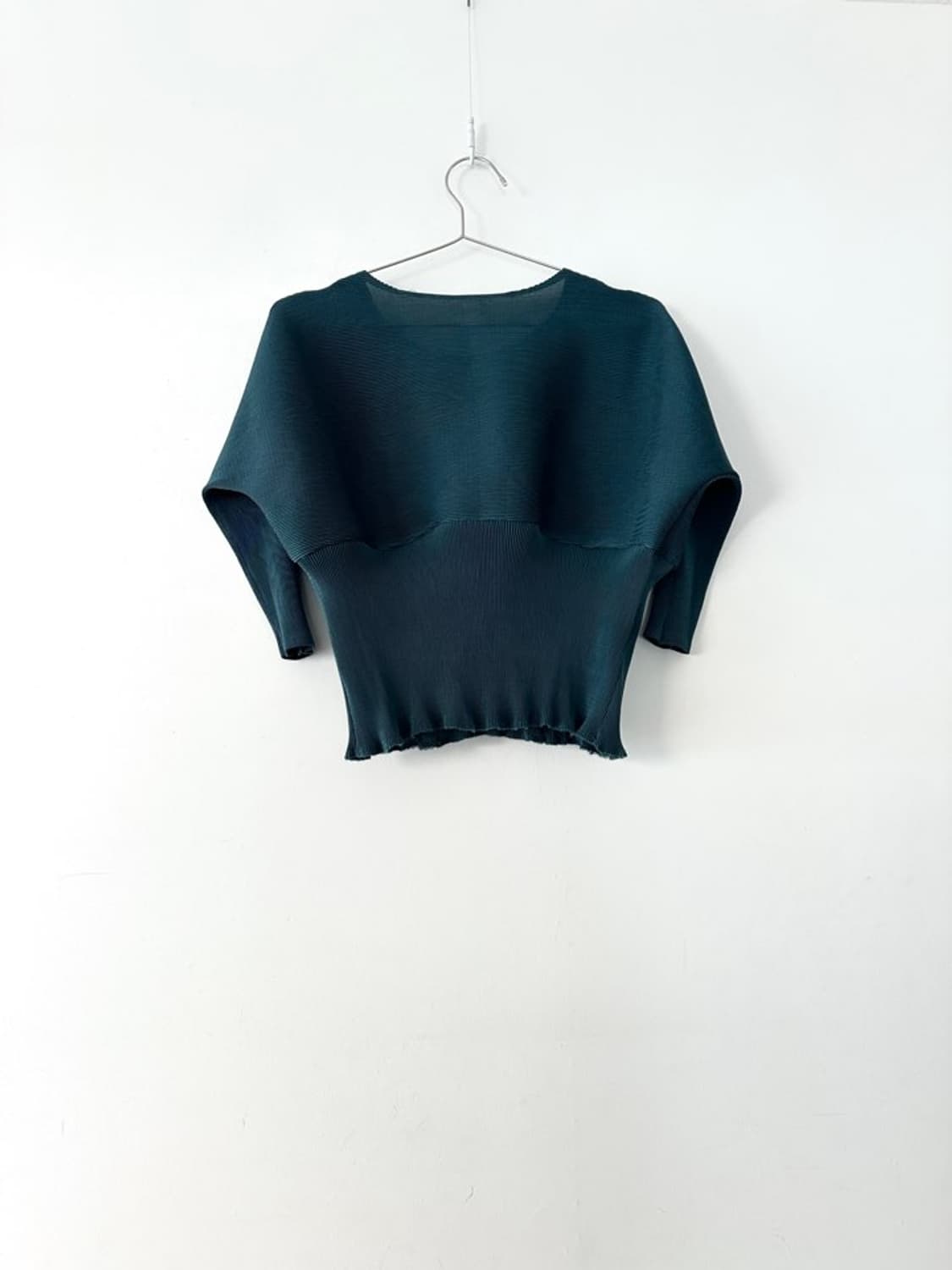 Batwing short pleats top / green 상품이미지3
