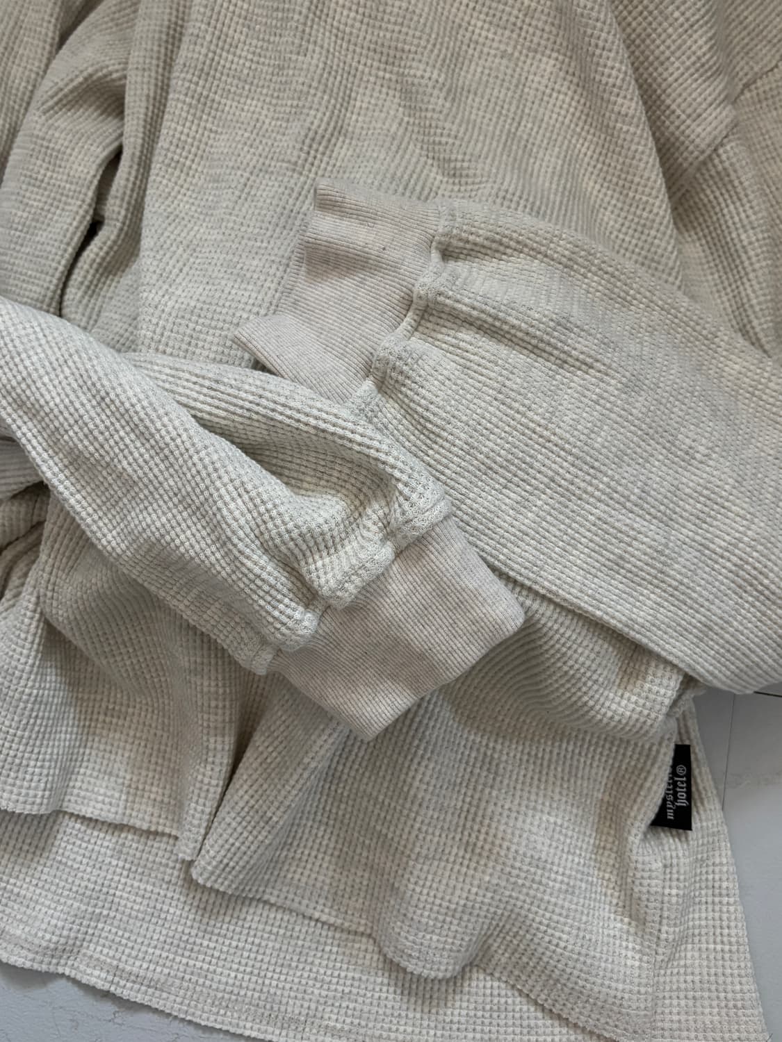 • Mysterious Hotel Waffle Off-Shoulder S 상품이미지9