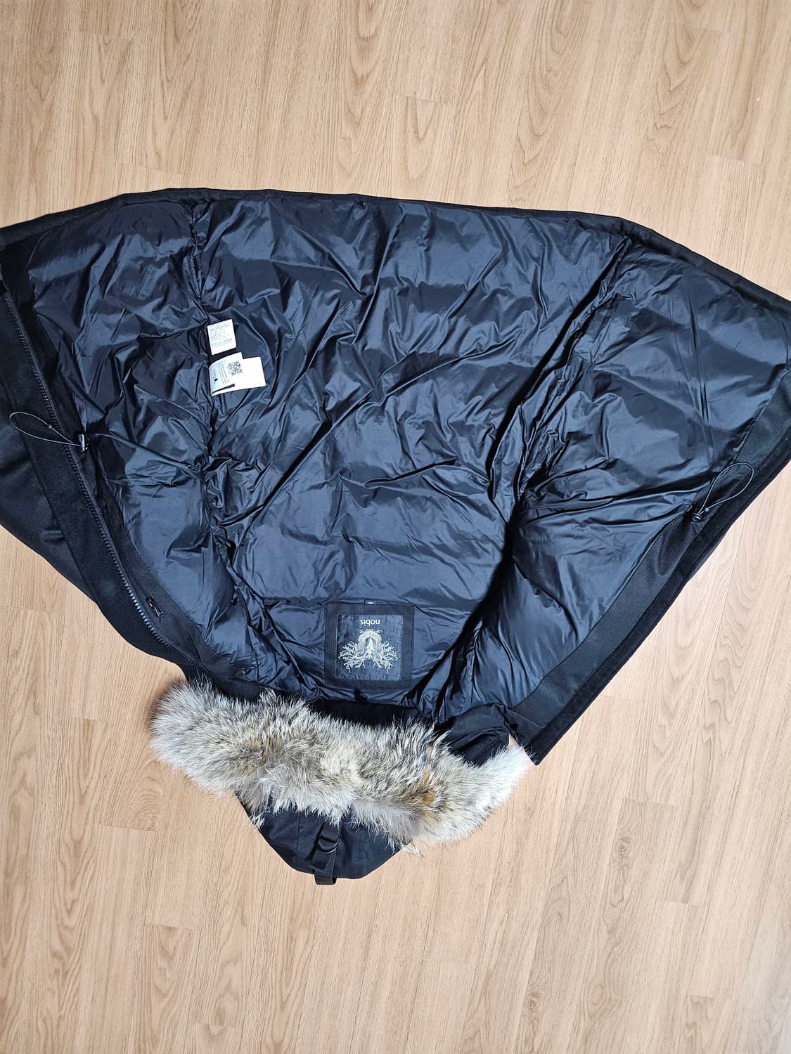 노비스 패딩 m (새상품 상품이미지2