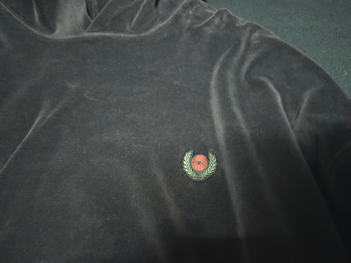 이지 YEEZY 시즌 5 크레스트 로고 벨벳 후드 m 정품 상품이미지2