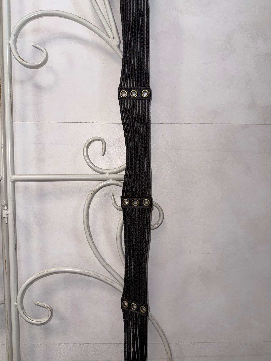 Anne Klein dark brown eyelet strap belt 상품이미지5