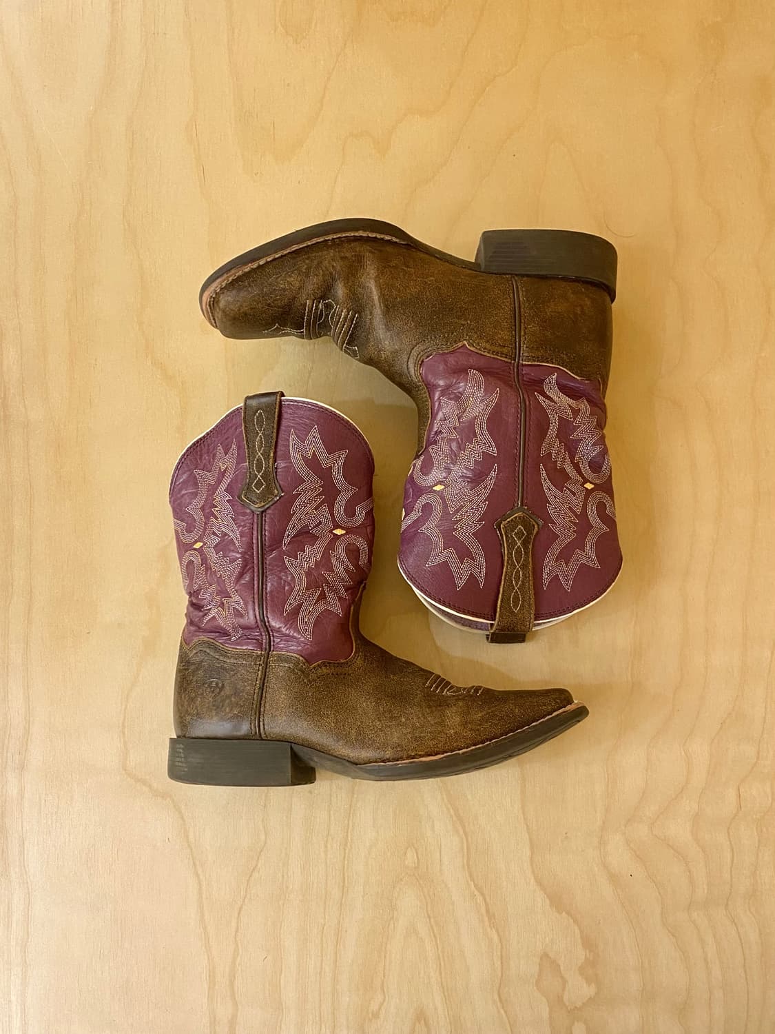 ARIAT square toe western boots 상품이미지1