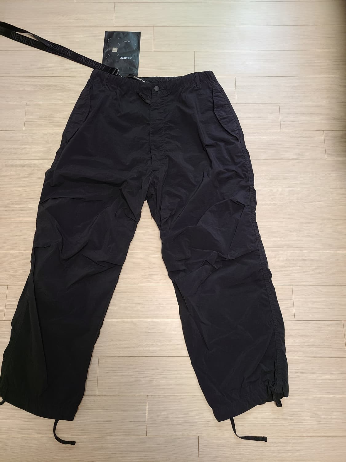 네멘 파라슈트 나일론 오버팬츠 s 상품이미지1