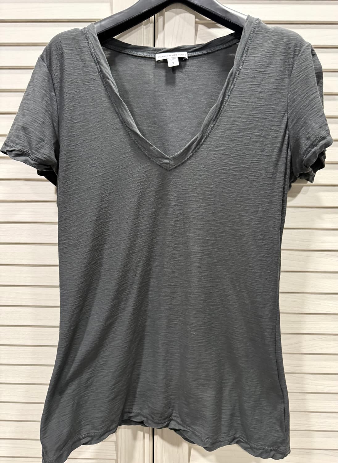 제임스 펄스 여성 브이넥 반팔티 카키색 상품이미지1