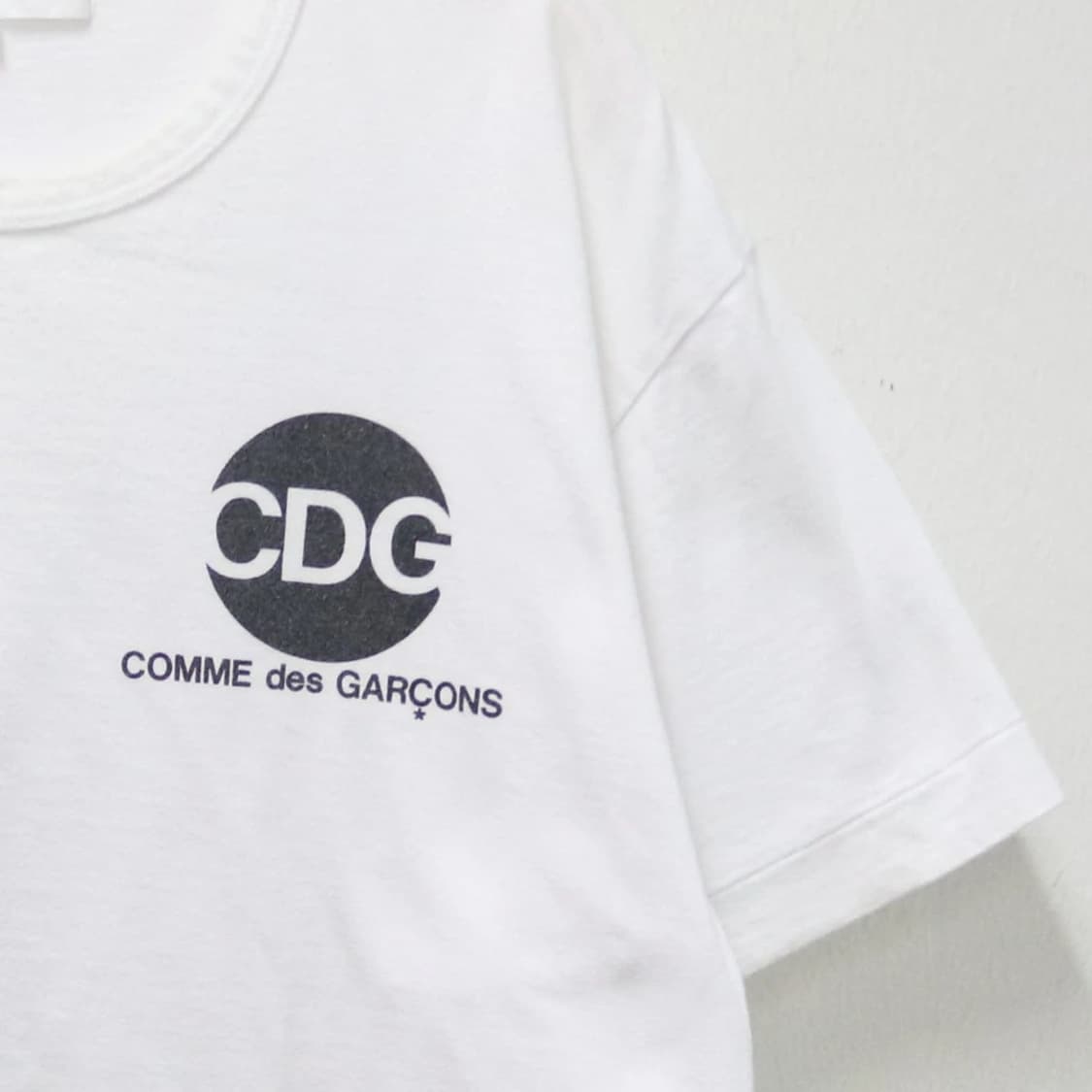 CDG 꼼데가르송 티셔츠 상품이미지4
