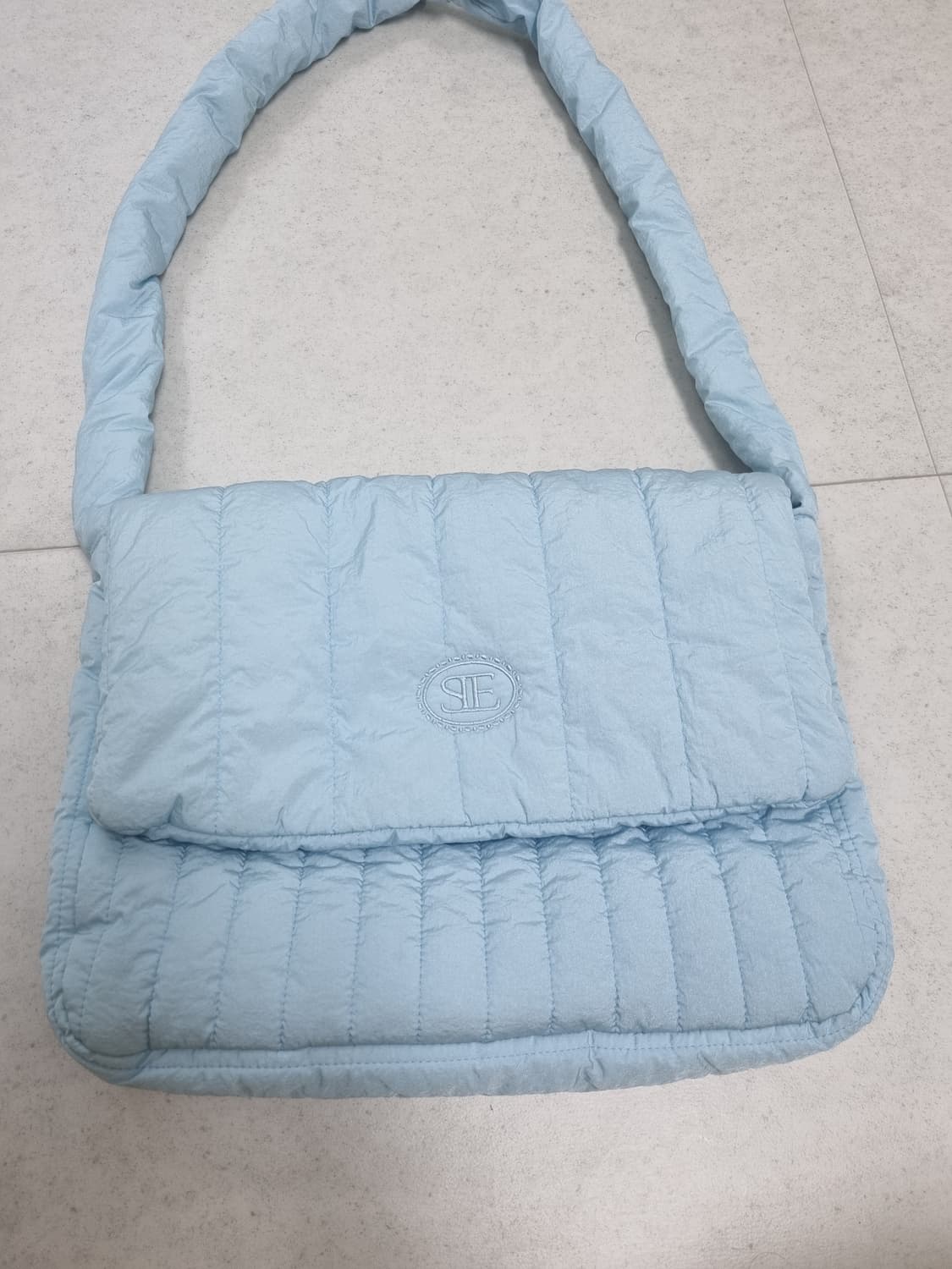 시엔느 크로스 패딩백 상품이미지2