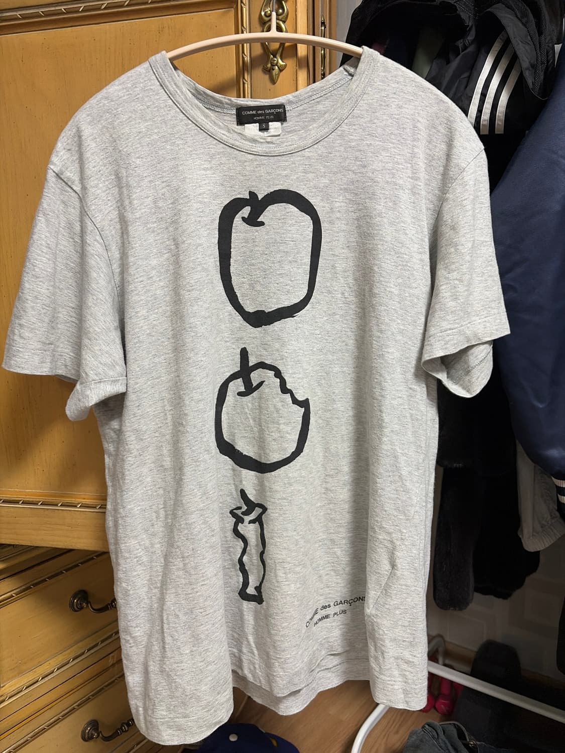 꼼데가르송 옴므 반팔 티 상품이미지1