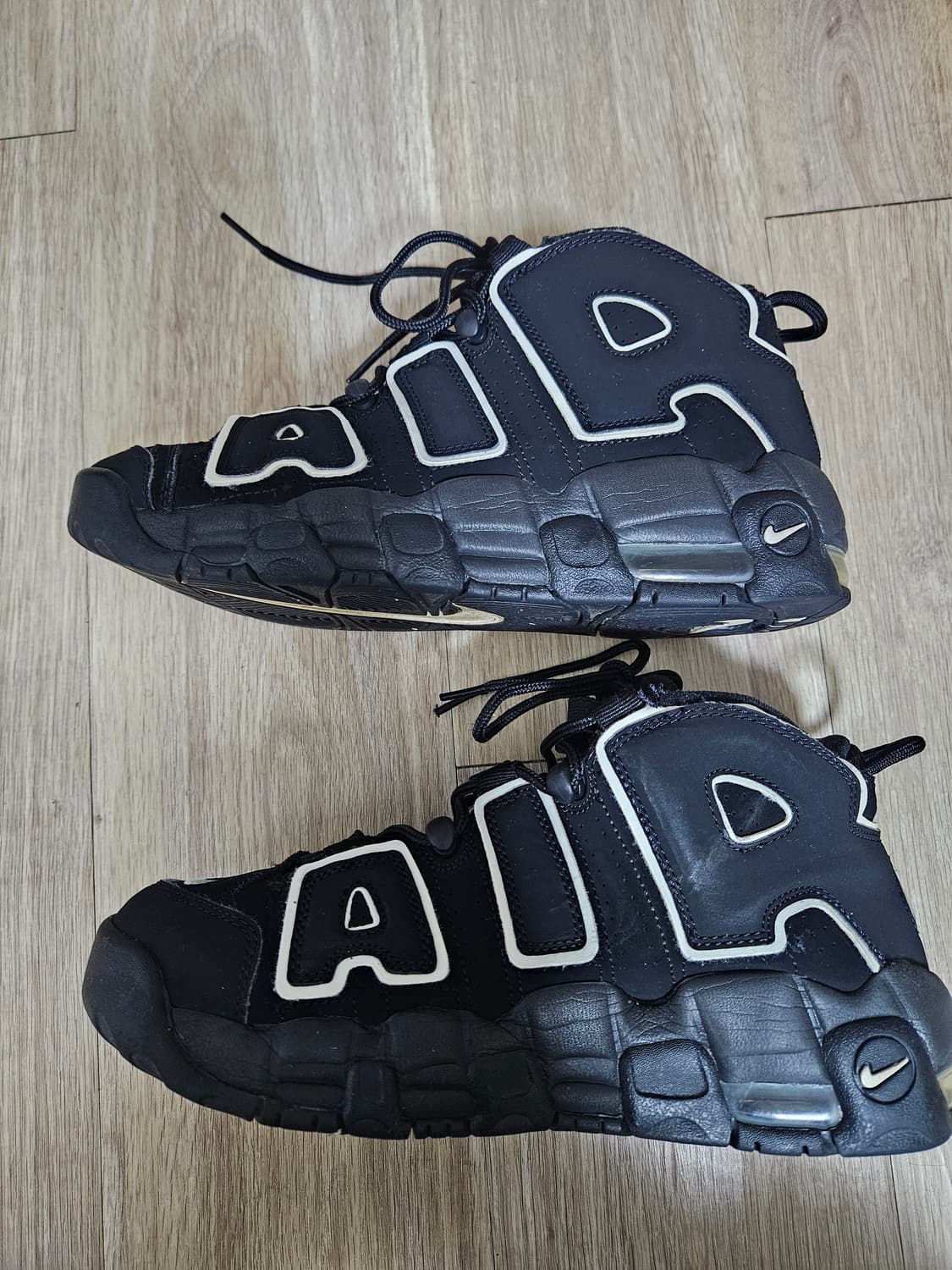 나이키 에어모어 업템포 250 상품이미지4