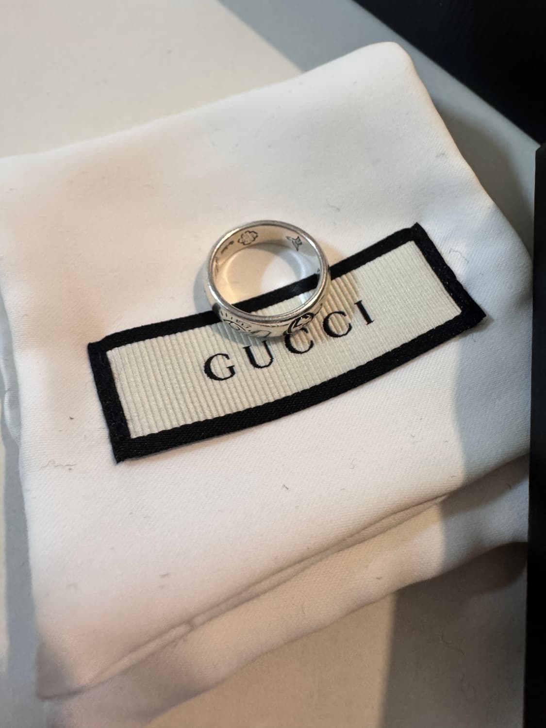 구찌 블라인드포러브 반지 7호 상품이미지2