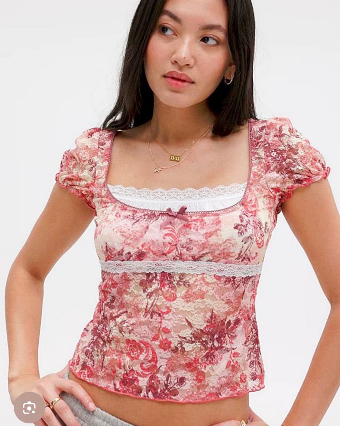 Urban outfitters lace top 상품이미지1