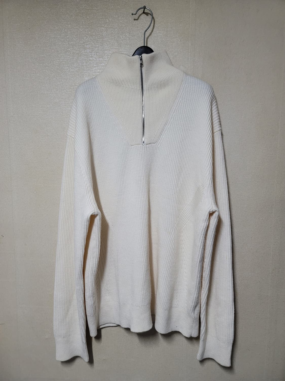 띠어리 라마 쿼터넥 니트 상품이미지1