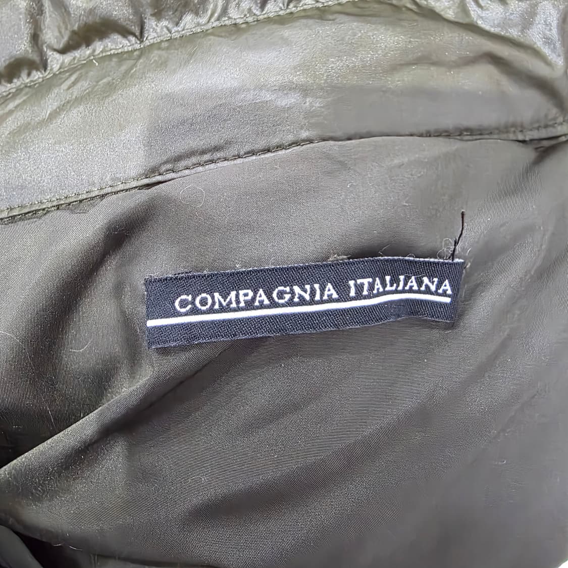 콤파니아 이탈리아니 카키 더블 버튼 패딩 상품이미지9