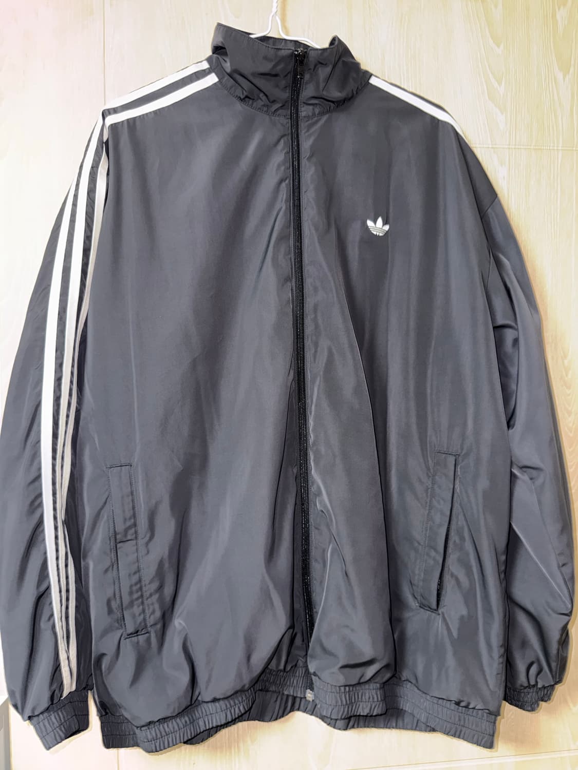아디다스 바람막이 상품이미지1