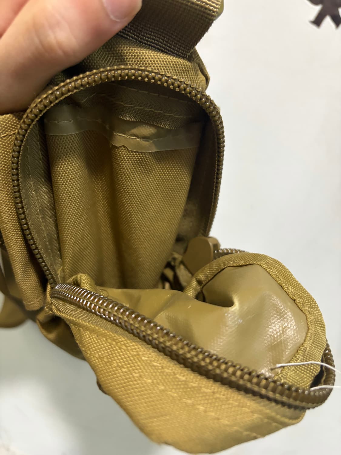 빈티지 밀리터리 카키색 크로스백 상품이미지4