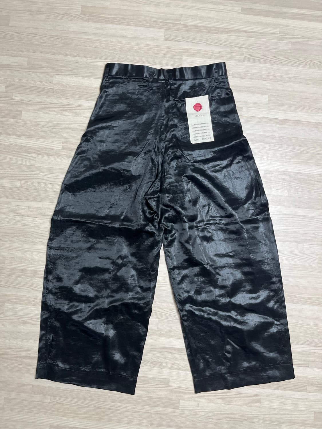 신야코즈카 유광 팬츠 상품이미지5