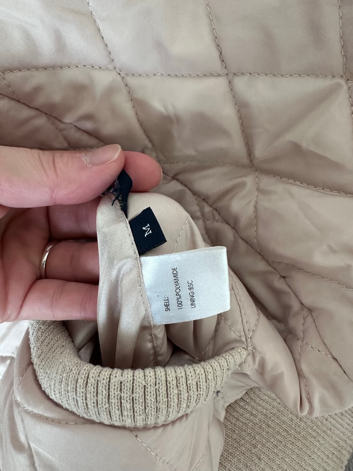 버버리 퀼팅 패딩 리버서블 m 상품이미지6