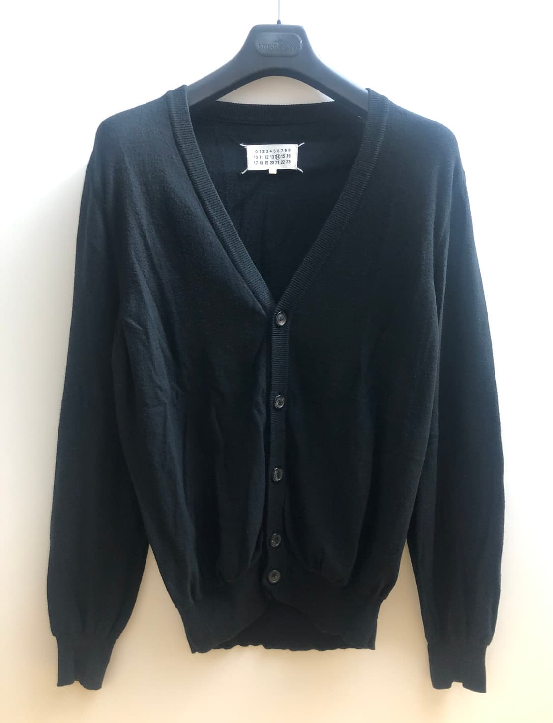 [M] 마르지엘라 엘보우 패치 가디건 블랙 상품이미지1