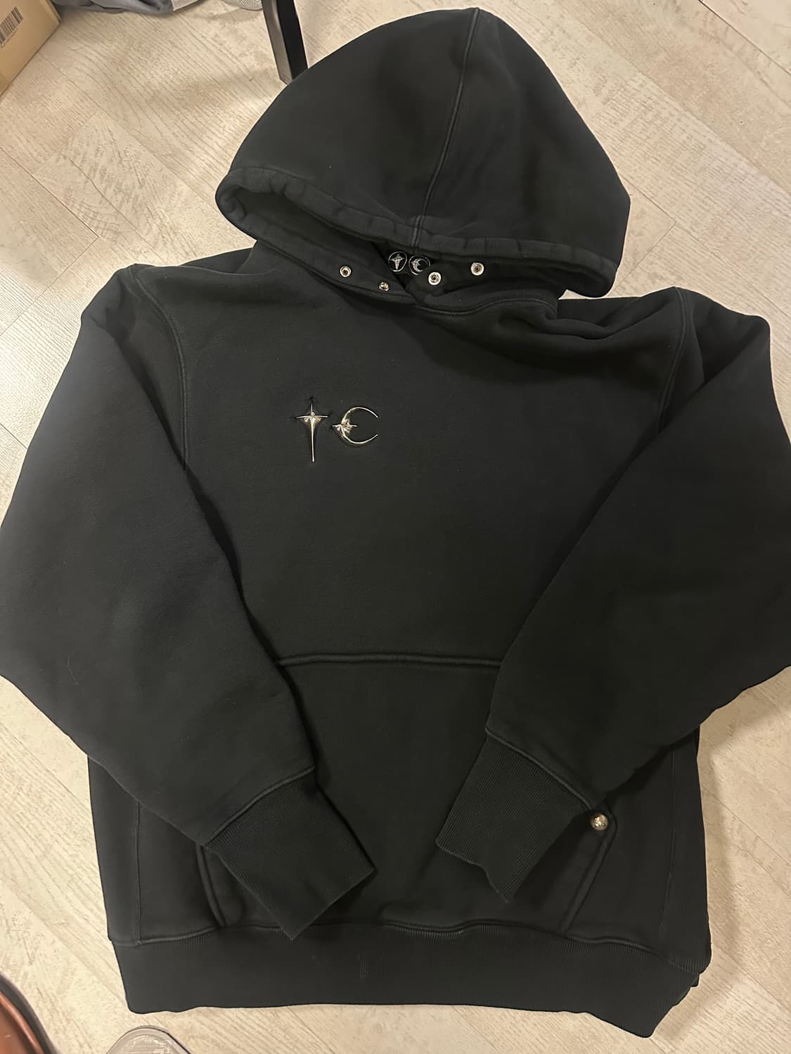 떠그클럽 아머 후드 블랙 3 상품이미지2