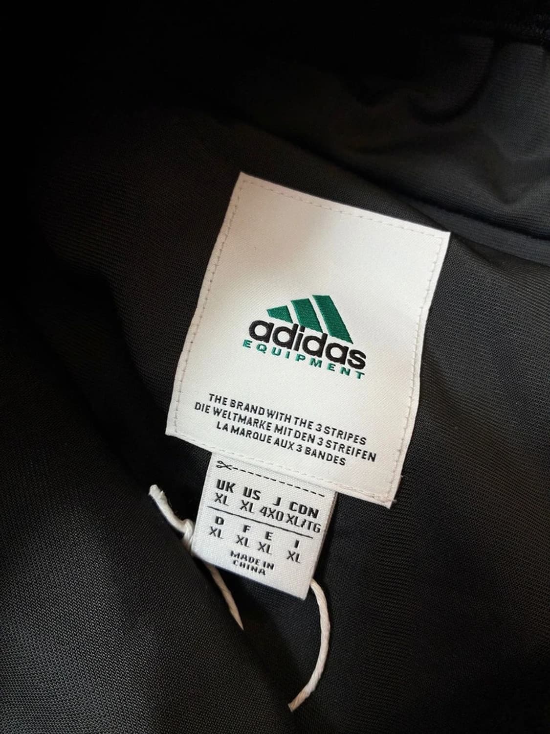 아디다스 이큅먼트 벨벳 니 스웻 팬츠 PN6964 상품이미지6