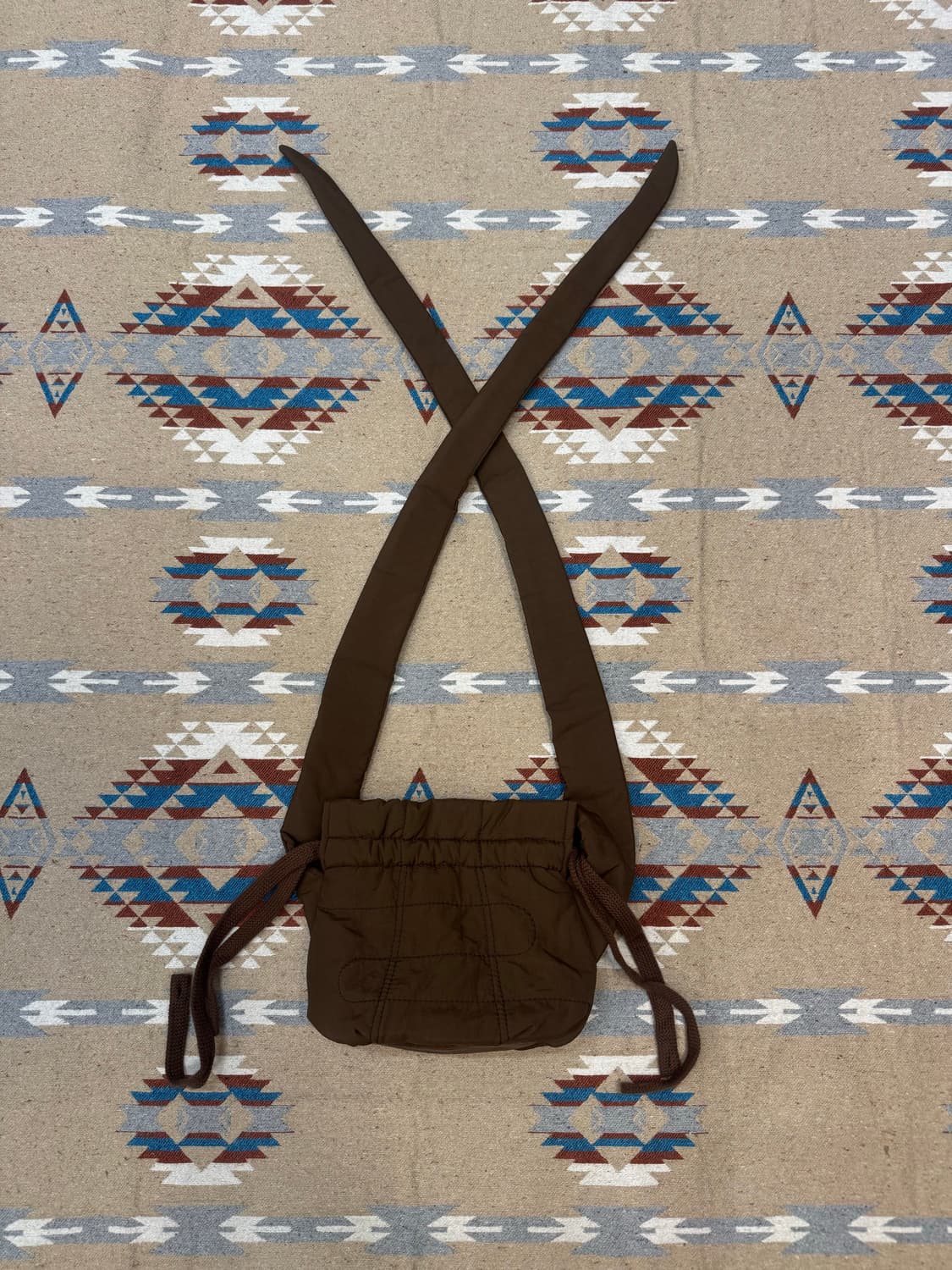 [OS] 사스콰치패블릭스 knot bag 브라운 상품이미지5