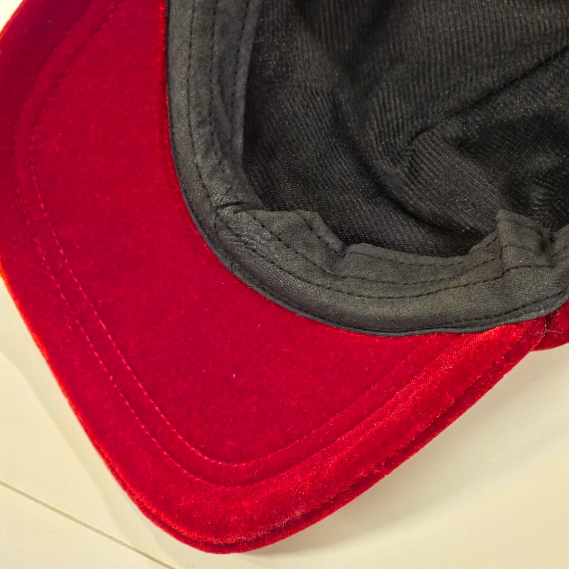 아디다스 레드벨벳 볼캡 상품이미지5