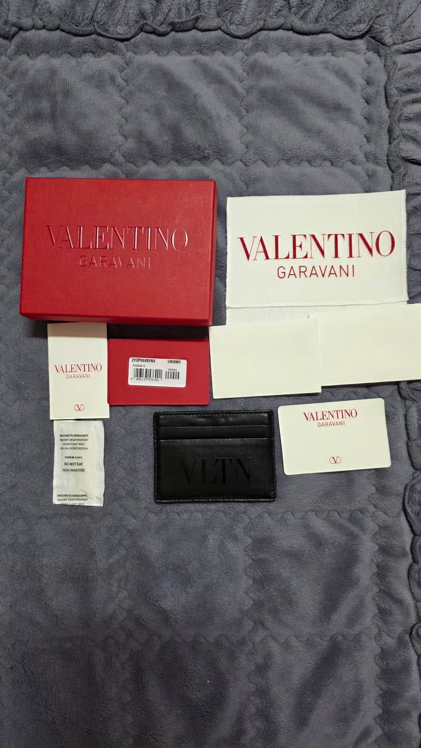 (정품) 발렌티노 VLTN 카드지갑/남녀공용/검정/개인/팝니다. 상품이미지1