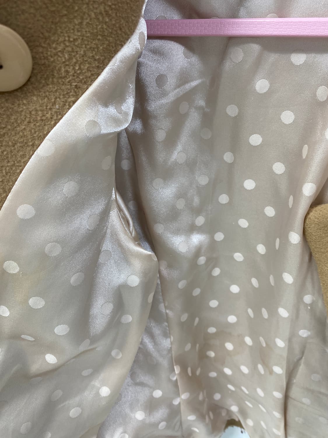 [INGNI] 잉그니 라떼갸루 리락쿠마 안감도트 숏코트 상품이미지10