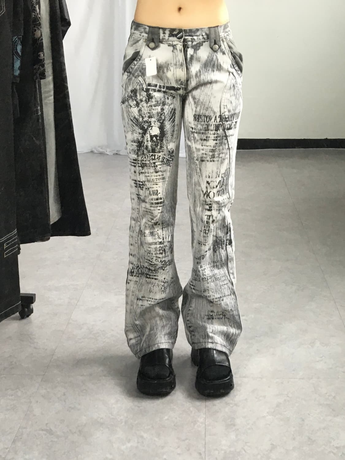 Lettering printing pants 상품이미지1