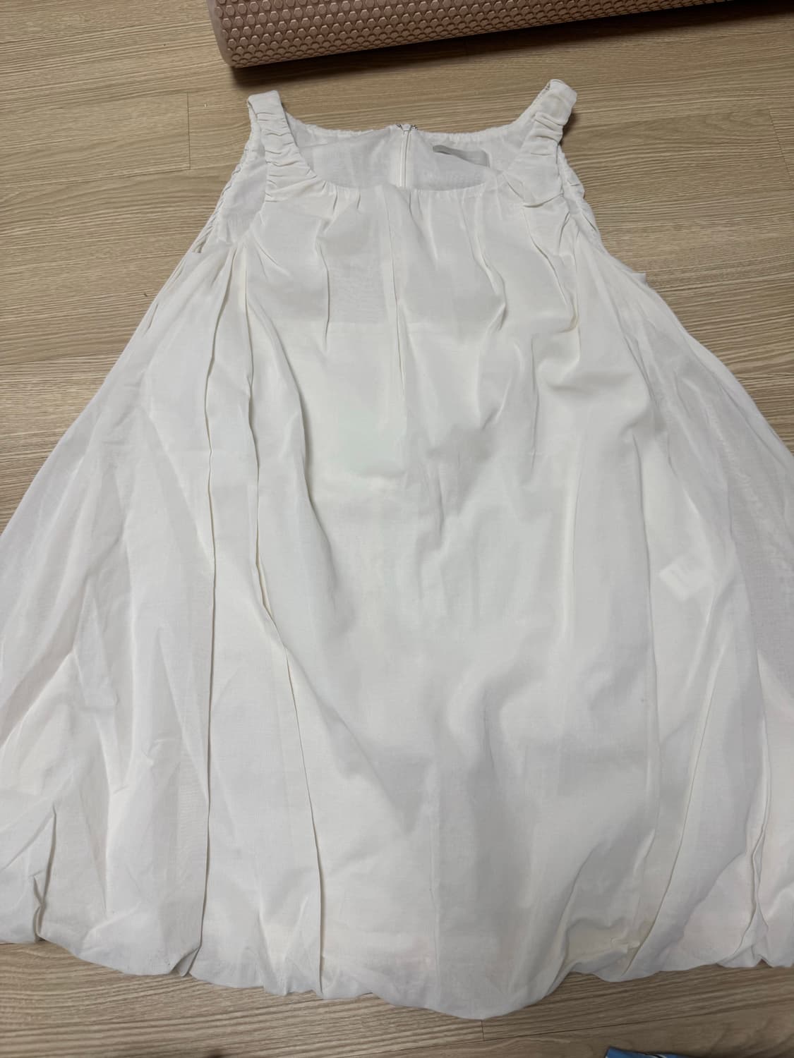 아모멘토 SHEER VOLUME MINI DRESS 0사이즈 상품이미지2
