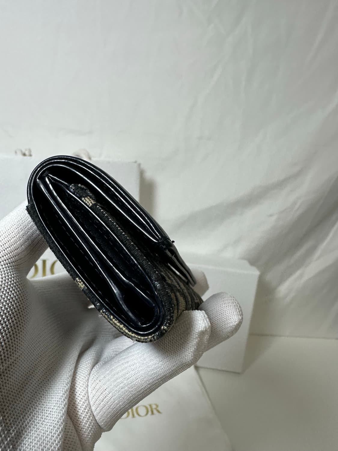 디올 몽테인 베로니아 반지갑 (OS) 상품이미지4