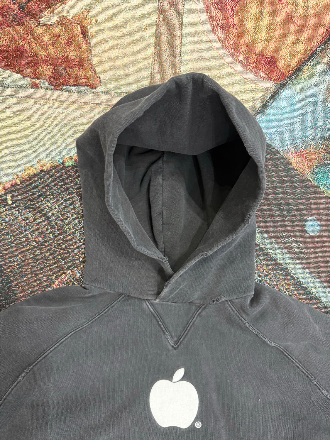 발렌시아가 런웨이 버젼 애플 후드 상품이미지3