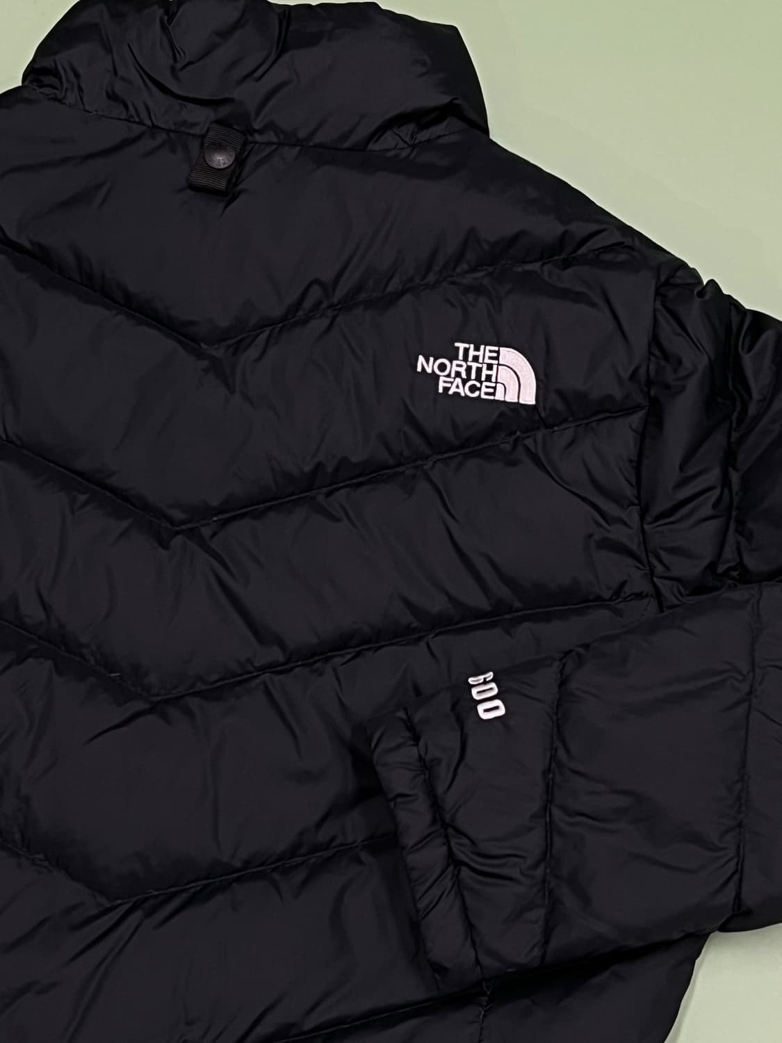 (85) 노스페이스 우먼스 화이트라벨 600필 구스 경량 롱 패딩  블랙 상품이미지5