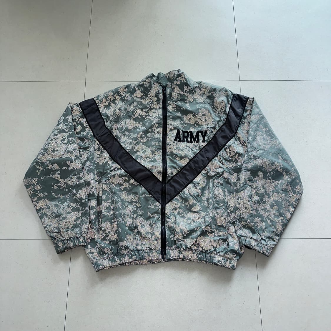 00s 미군 육군 IPFU 피지컬 트레이닝 자켓 M/R 상품이미지1