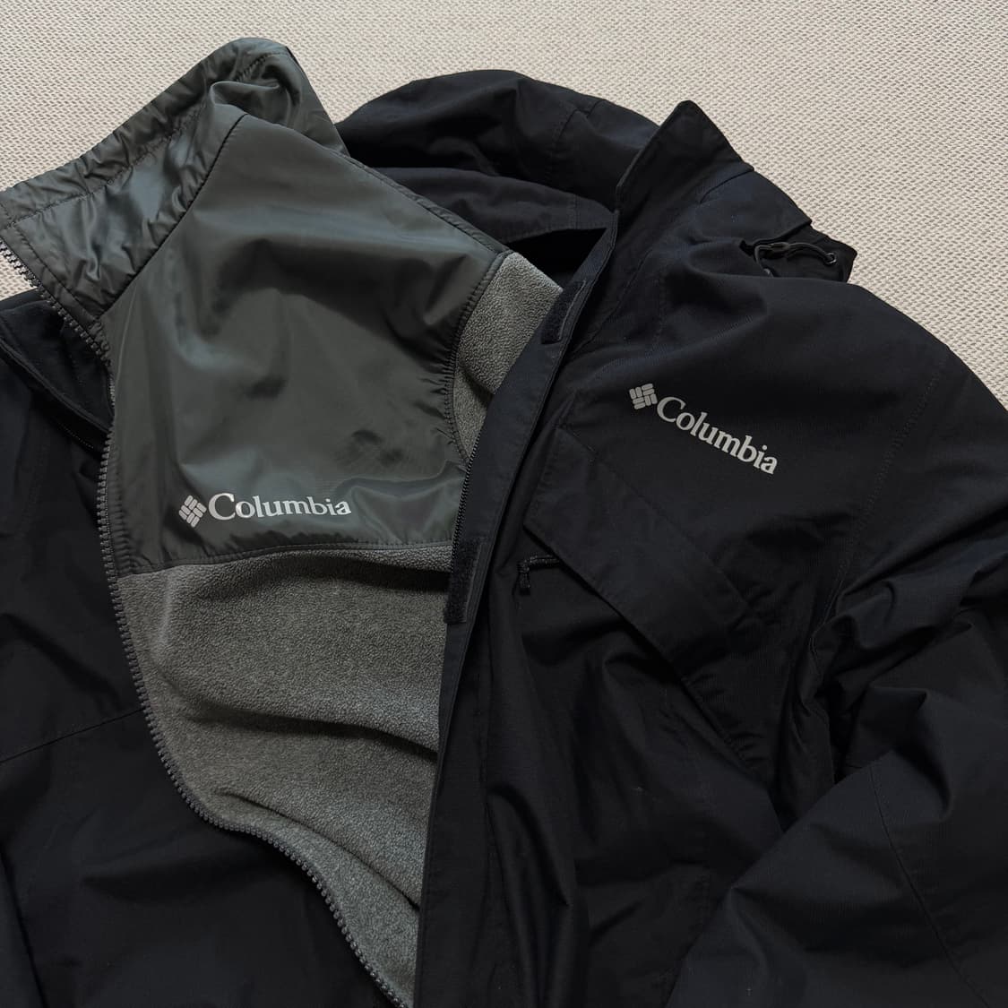컬럼비아 옴니테크 바람막이 자켓 (후리스 내피) 상품이미지3