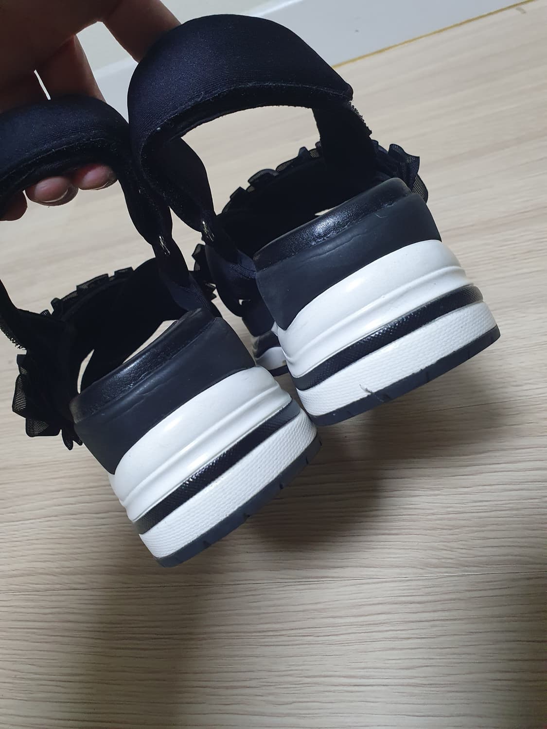 슈콤마보니 여성 샌들 235 상품이미지6