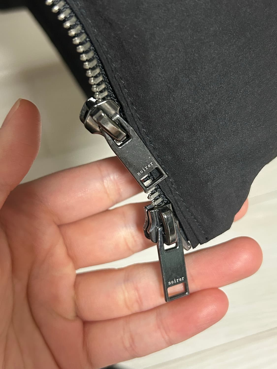 노이어 포 우먼 크롭 레이어드 푸퍼 자켓 (블랙) 36사이즈 상품이미지8