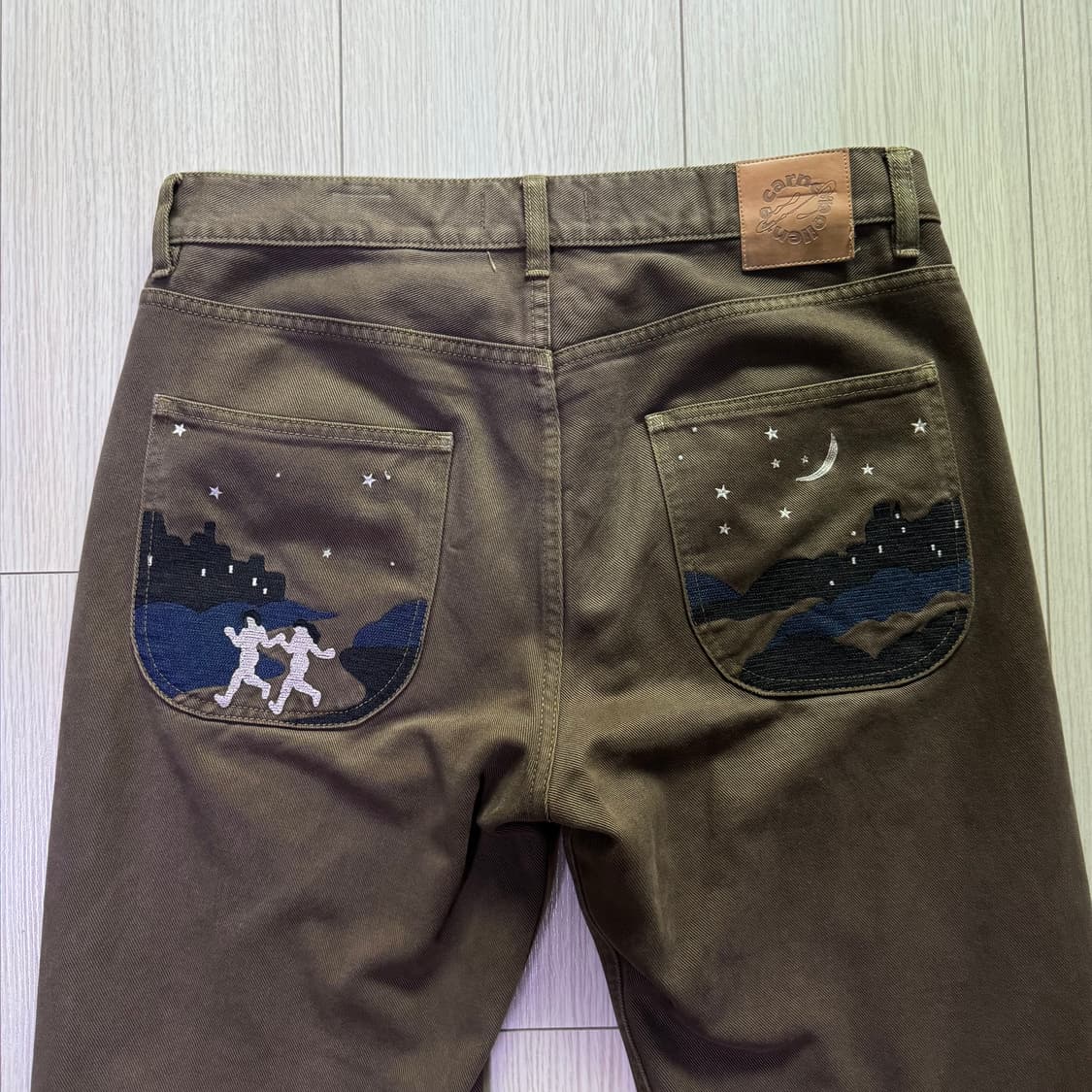 32) 까르네볼란테 Under the moon Brown 데님팬츠  상품이미지3
