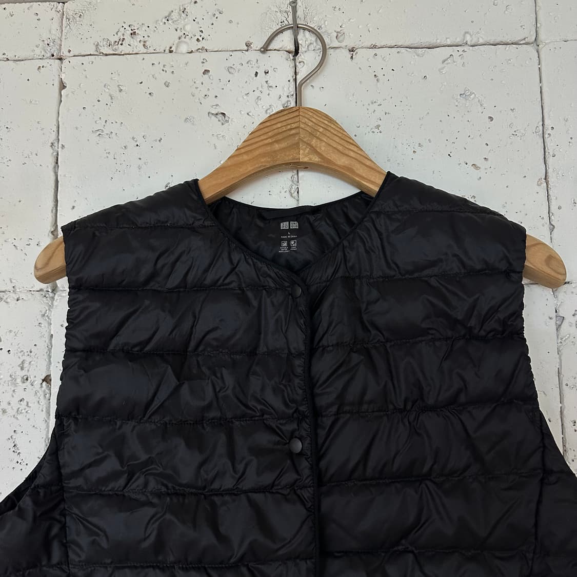 우먼L 유니클로 경량 패딩조끼 상품이미지2