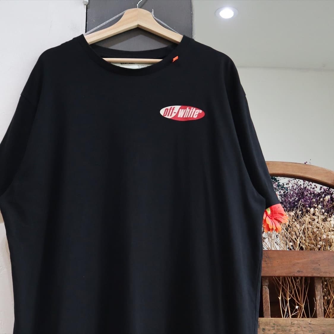 오프화이트 19ss 스플릿 로고 티셔츠 상품이미지4