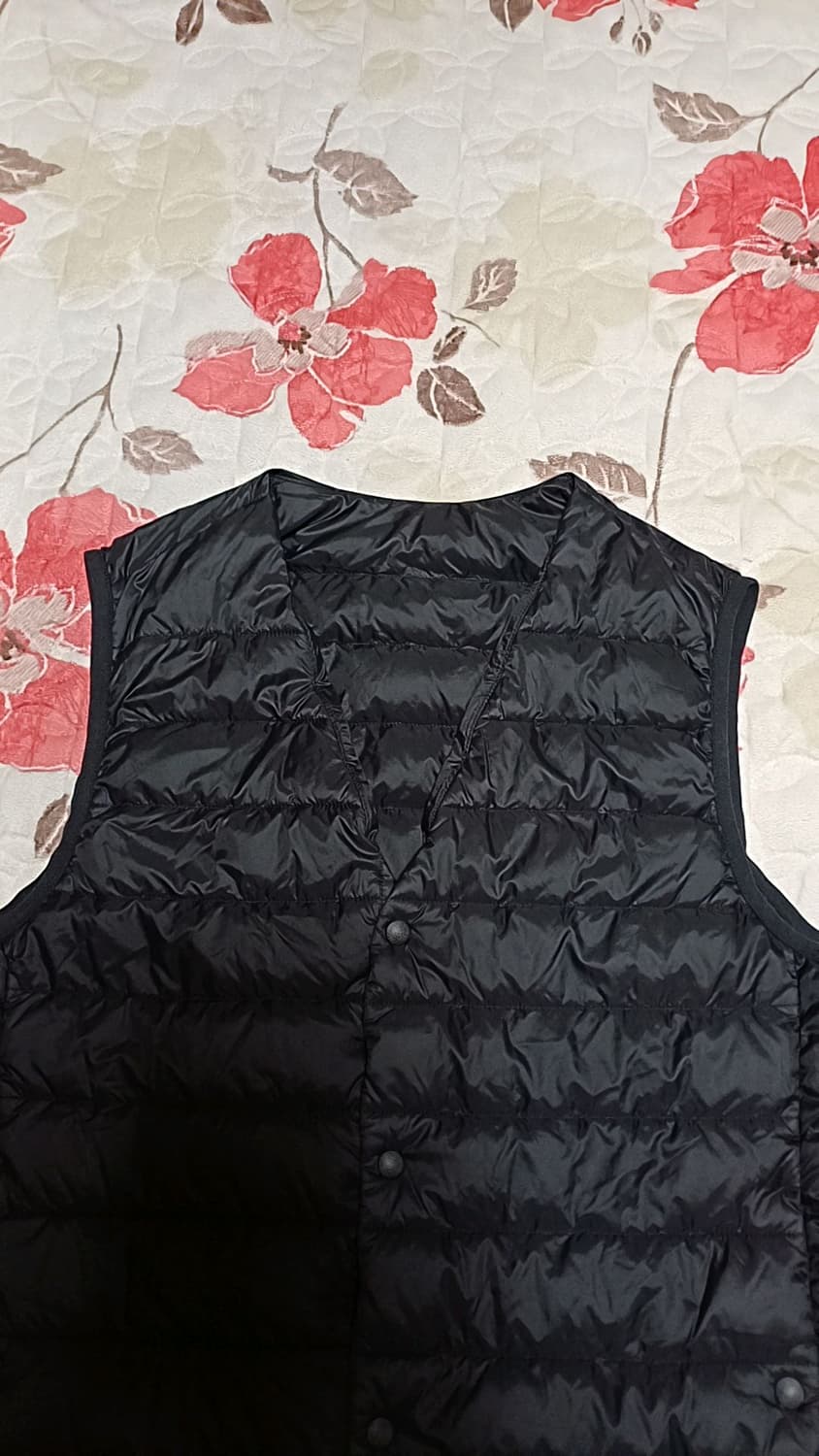 올젠 구스경량조끼 100 가슴52 기장65 상품이미지4