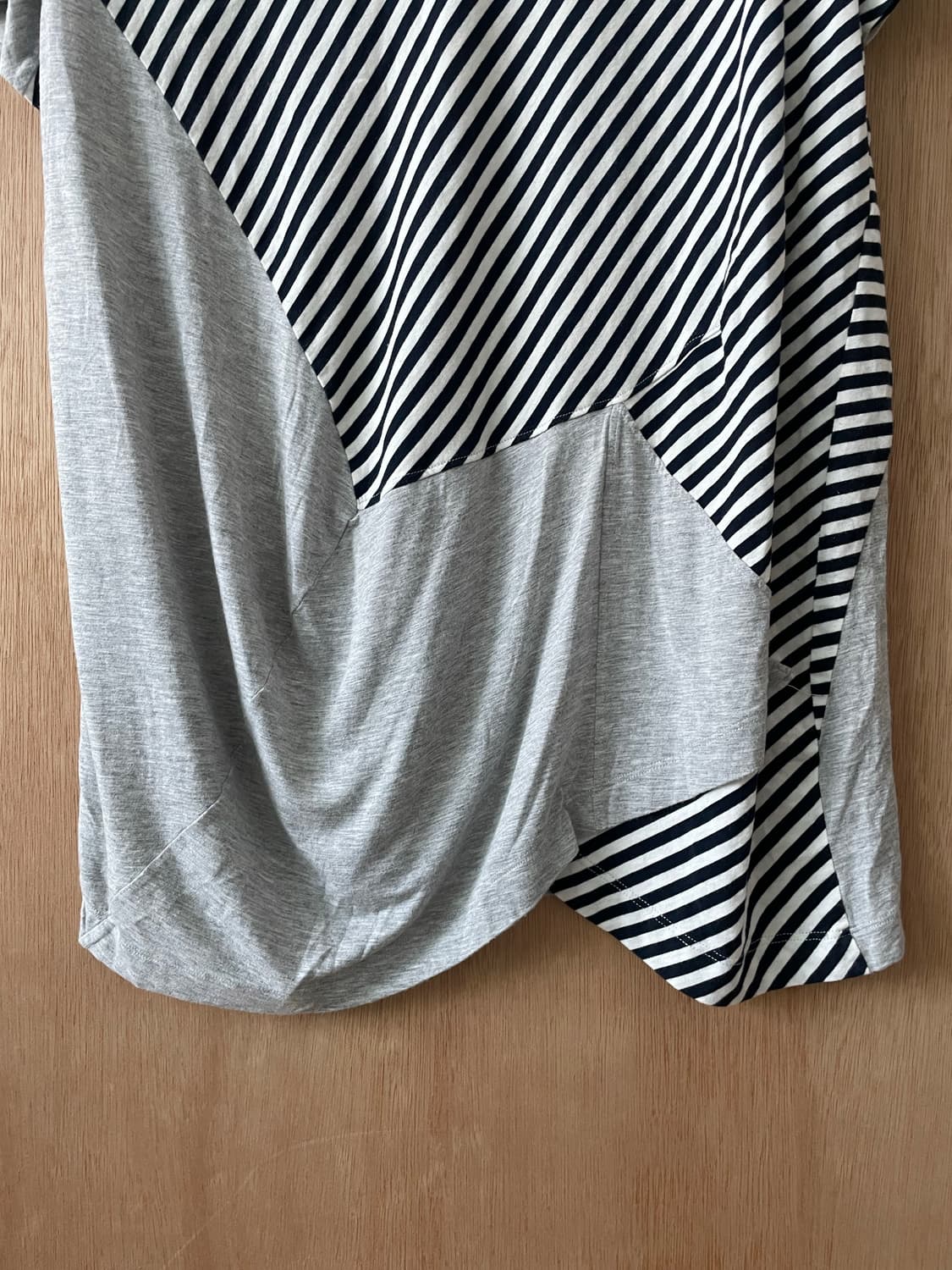 알렉산더맥퀸 비대칭 드레이프 티셔츠 상품이미지7