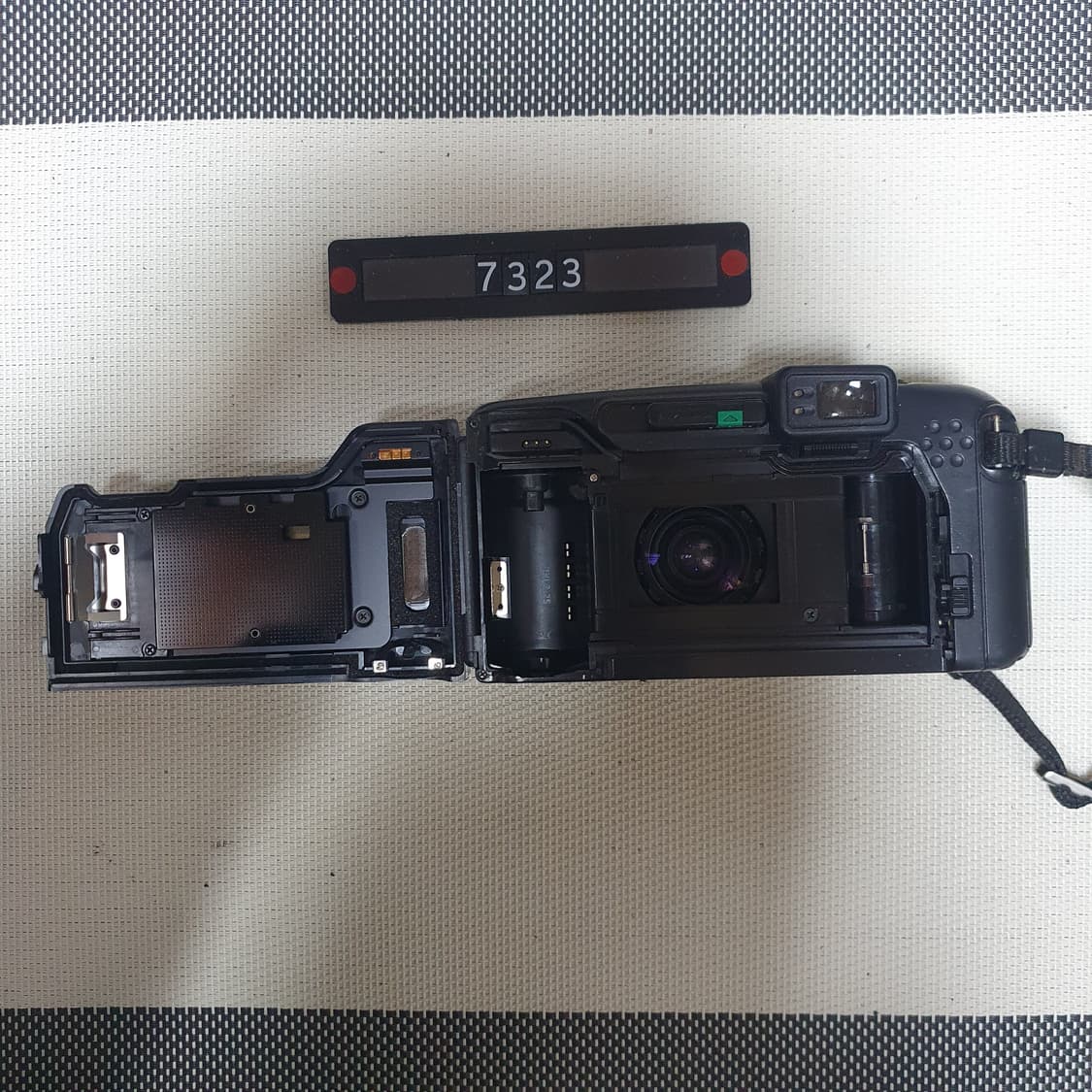 올림푸스 IZM 220 데이터백 필름카메라 상품이미지5