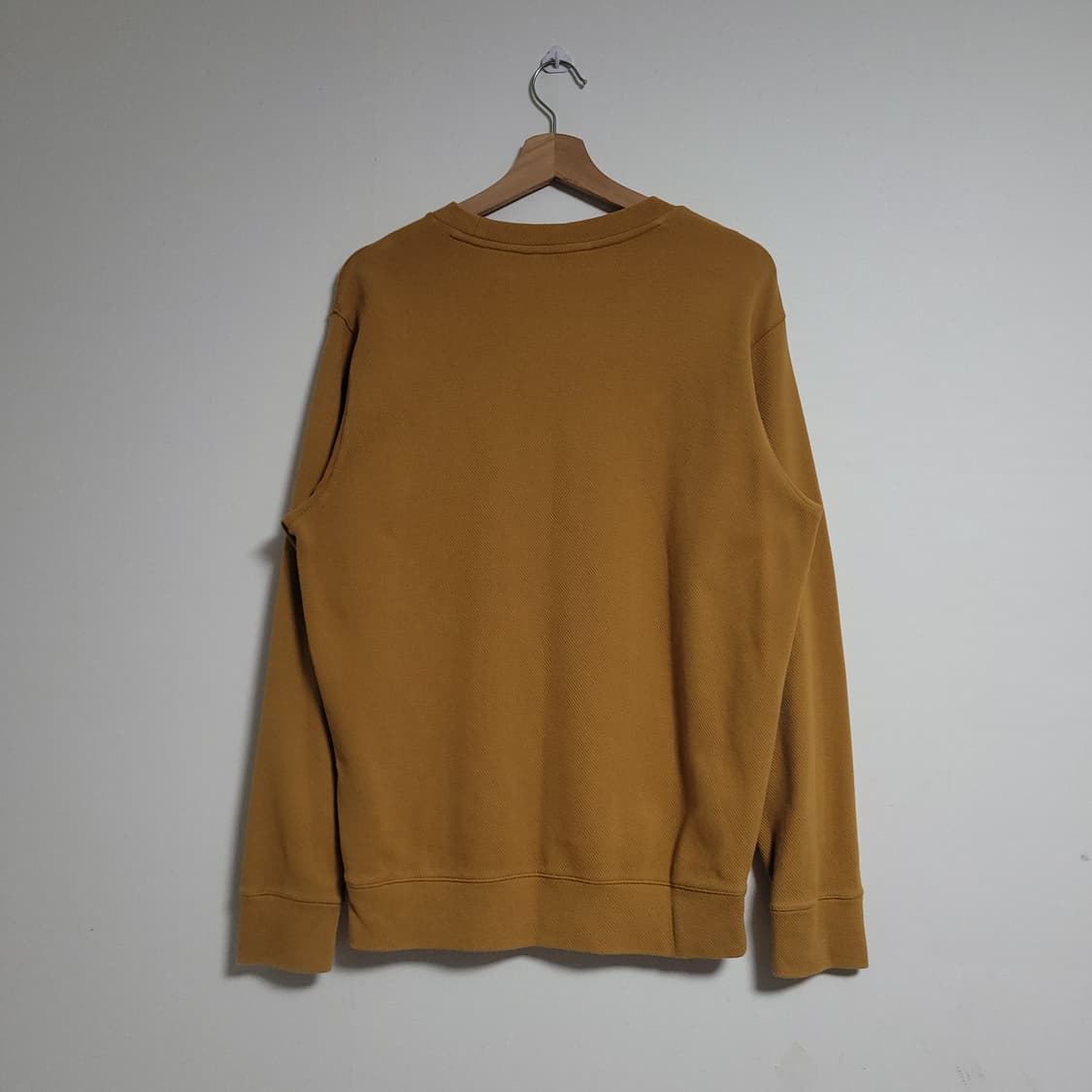 (M) HAZZYS 헤지스 머스타드 맨투맨 티셔츠 브라운 상품이미지5