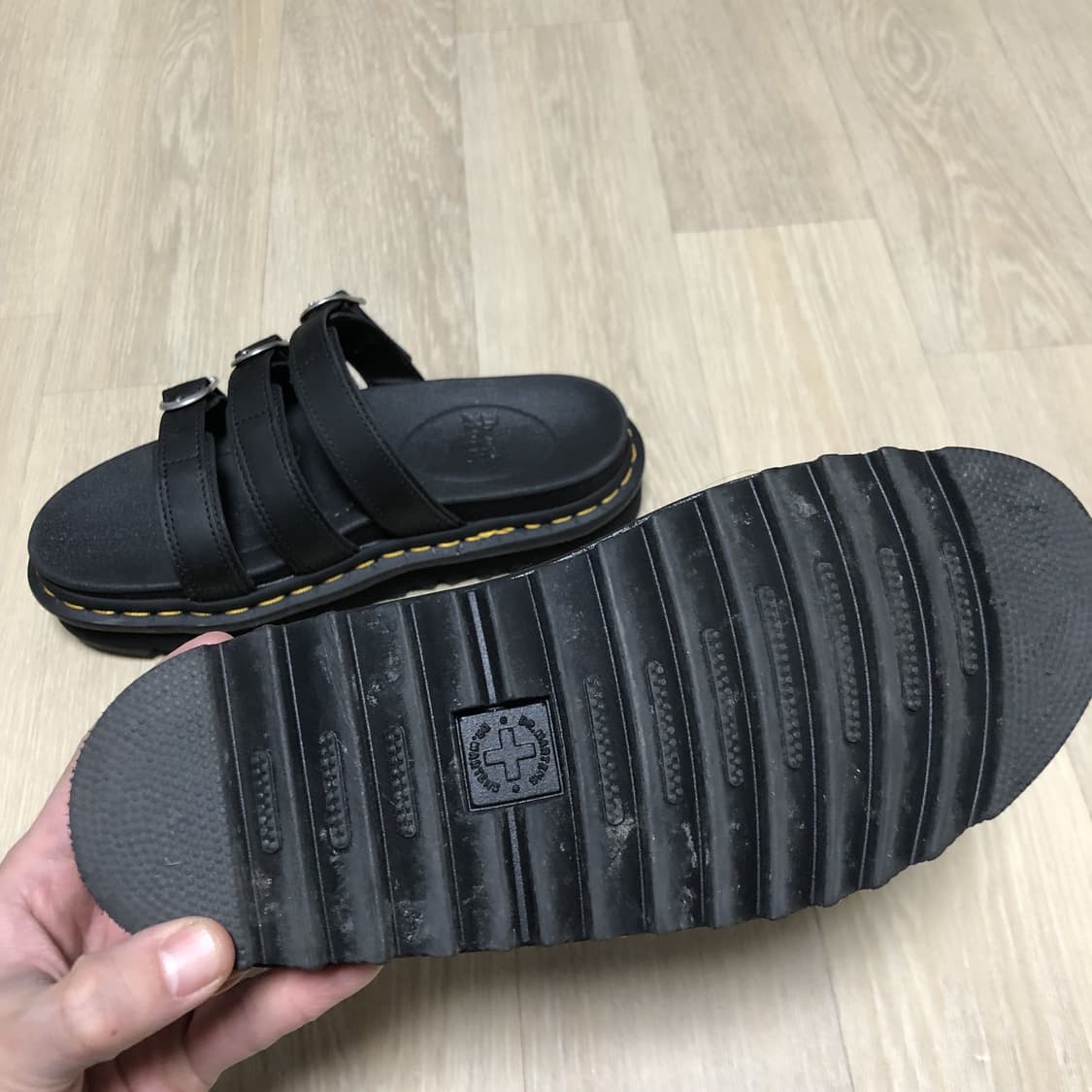 (240) 닥터마틴 Dr.martens 블레어 슬라이드 샌들 블랙 상품이미지5